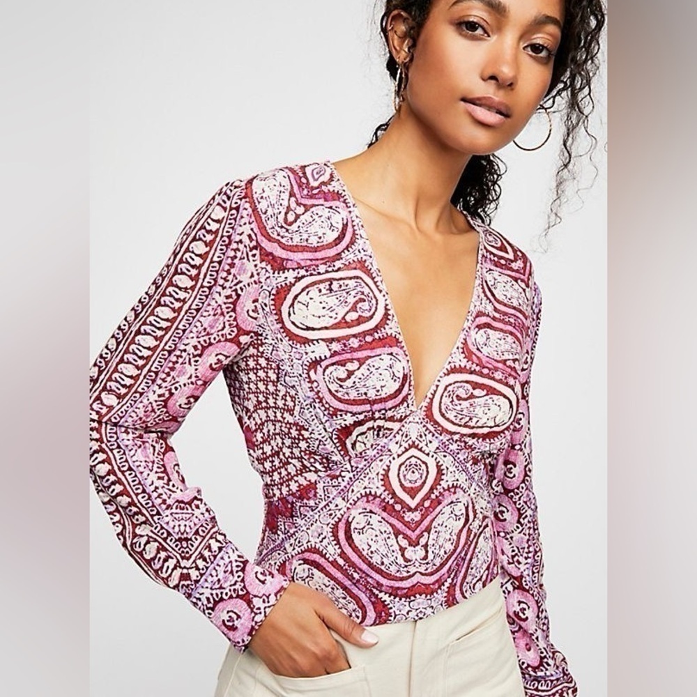 Free People Top Cropped Wild And Free Long Sleeve Blouse size small